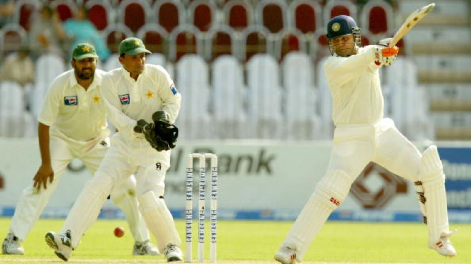 तुम्हें खेलना नहीं आता, पहली बार पाकिस्तान आए हो, सहवाग पर पाकिस्तानी गेंदबाज का खुलासा, कहा- 'उसे आउट करना बेहद आसान था' तुम्हें खेलना नहीं आता, पहली बार पाकिस्तान आए हो, सहवाग पर पाकिस्तानी गेंदबाज का खुलासा, कहा- 'उसे आउट करना बेहद आसान था'