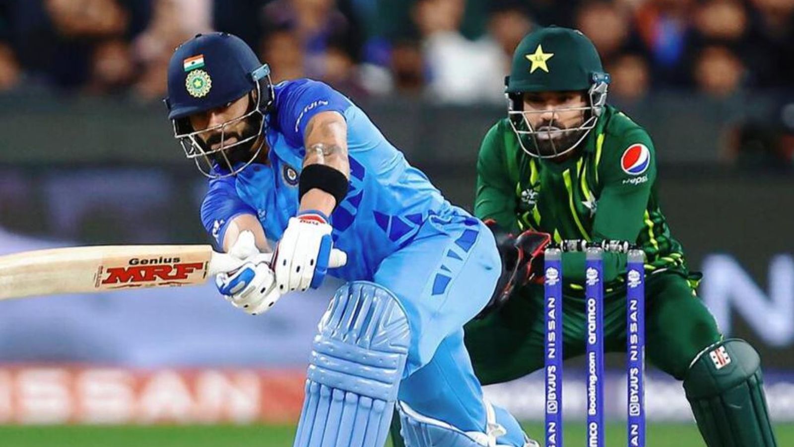 IND vs PAK : भारत-पाकिस्तान के महामुकाबले पर वकार यूनुस ने ठोका दावा, कहा - टीम इंडिया को इंग्लैंड में हरा चुके हैं तो कहीं भी... IND vs PAK : भारत-पाकिस्तान के महामुकाबले पर वकार यूनुस ने ठोका दावा, कहा - टीम इंडिया को इंग्लैंड में हरा चुके हैं तो कहीं भी...