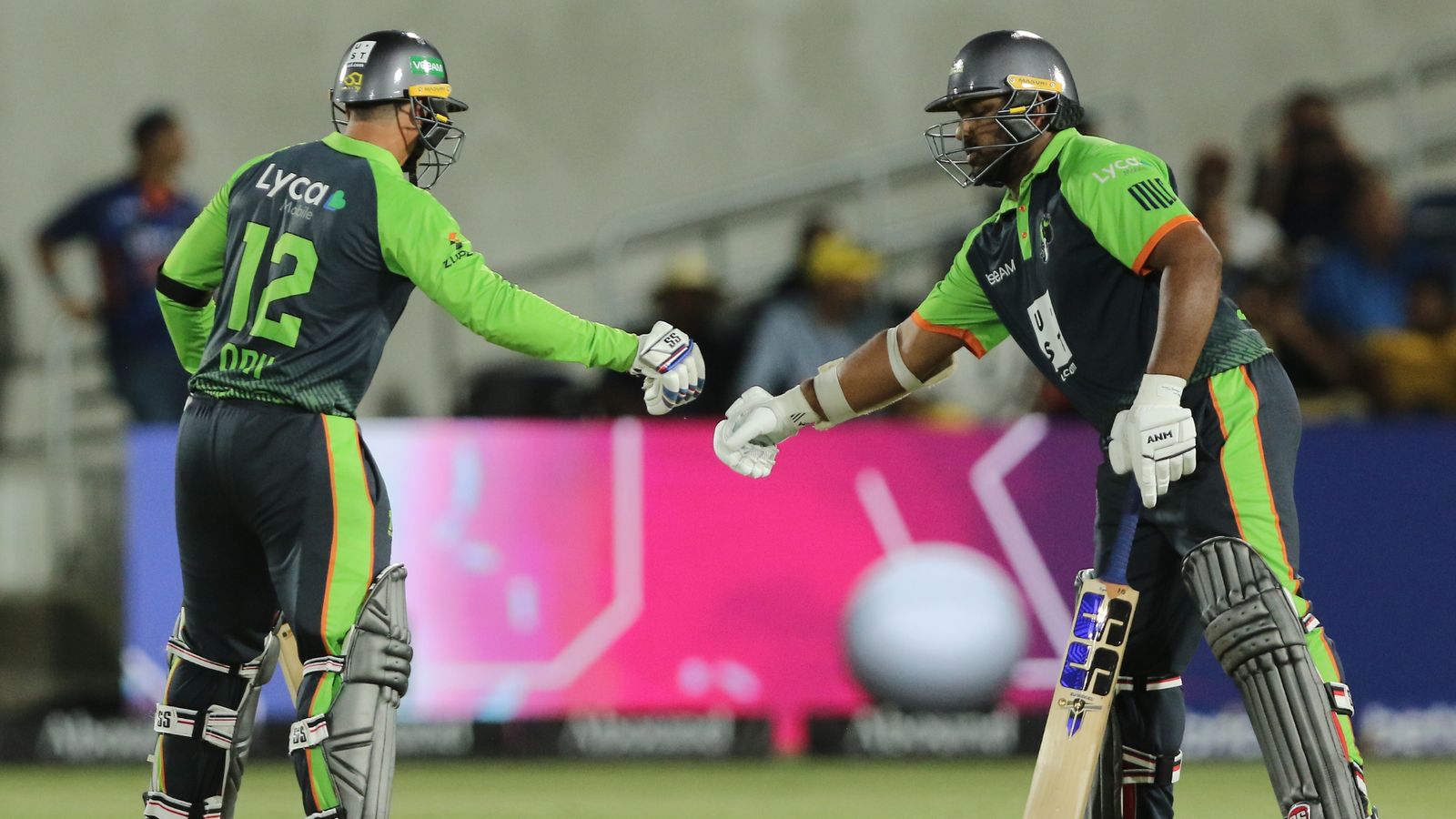 MLC 2023: डिकॉक ने सुपर किंग्स की धज्जियां उड़ाईं, 50 गेंद में मचाई तबाही, सत्य नडेला की टीम को फाइनल में पहुंचाया MLC 2023: डिकॉक ने सुपर किंग्स की धज्जियां उड़ाईं, 50 गेंद में मचाई तबाही, सत्य नडेला की टीम को फाइनल में पहुंचाया