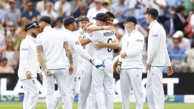 Ashes 2023: 41 साल का खिलाड़ी, 4 टेस्ट में महज 5 विकेट फिर भी संन्यास से इनकार, कहा- मैंने खराब बॉलिंग नहीं की SportsTak Hindi