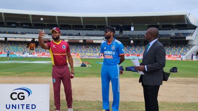 IND vs WI: रोहित-विराट दूसरे वनडे में प्लेइंग इलेवन का हिस्सा नहीं, हार्दिक बने कप्तान, इन दो धुरंधरों को मिली जगह SportsTak Hindi