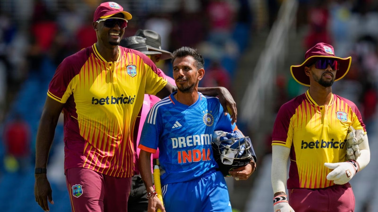 Yuzvendra Chahal: युजवेंद्र चहल ने 6 महीने से टीम इंडिया में मौका नहीं मिलने पर तोड़ी चुप्पी, बोले- यह नई बात नहीं... Yuzvendra Chahal: युजवेंद्र चहल ने 6 महीने से टीम इंडिया में मौका नहीं मिलने पर तोड़ी चुप्पी, बोले- यह नई बात नहीं...