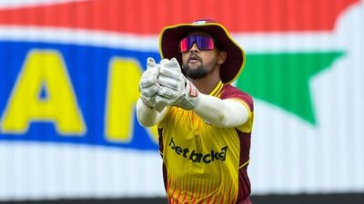 IND vs WI : 67 रनों की पारी से वेस्टइंडीज को जिताया मैच, अब निकोलस पूरन को ICC ने दी कड़ी सजा, जानें क्या है मामला ? SportsTak Hindi