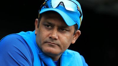 Anil Kumble ने टीम इंडिया को दिया पाकिस्तान से खेलने का टिप्स, कहा- खिलाड़ियों पर दबाव खूब लेकिन... SportsTak Hindi