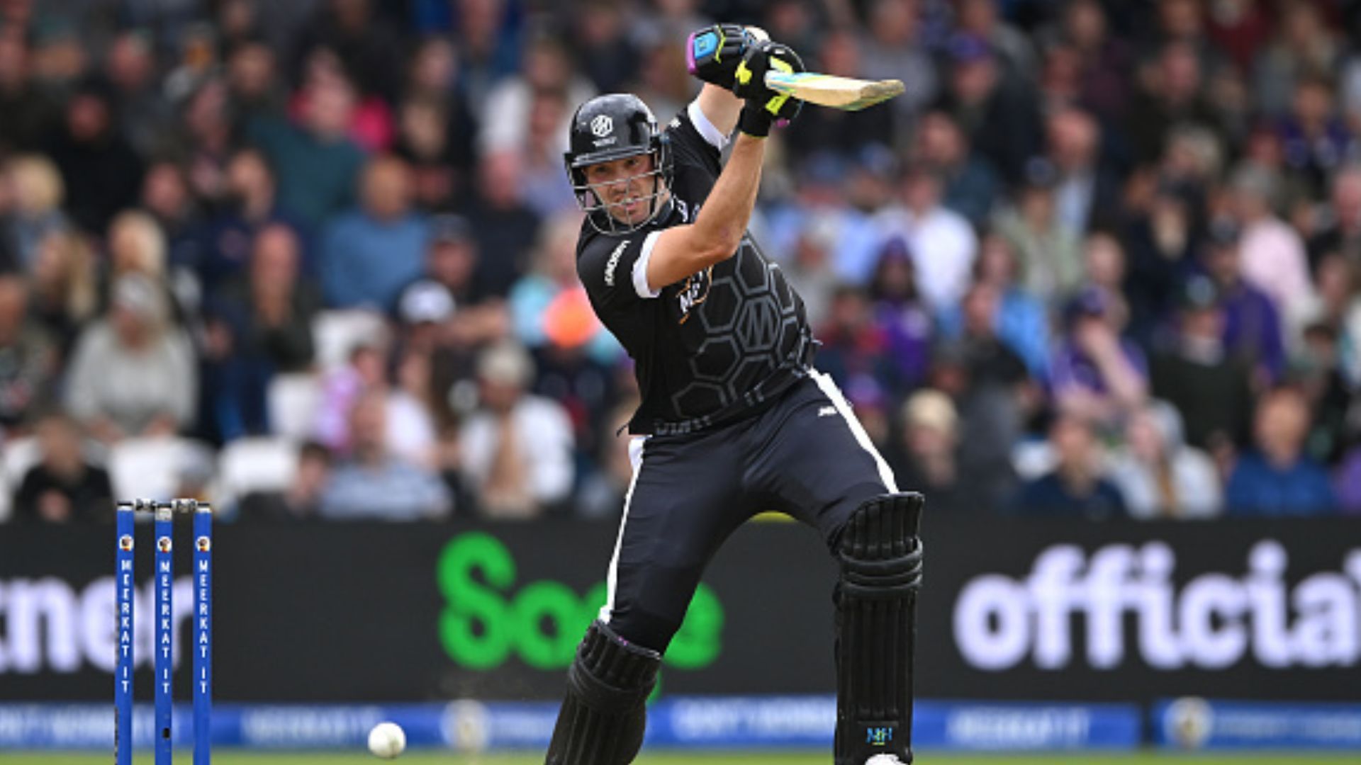  The Hundred : वर्ल्ड कप में 150 की रफ्तार से बॉलिंग में ढाया कहर, अब 6 छक्कों से सिर्फ 30 गेंद में 83 रन ठोक मचाया कोहराम