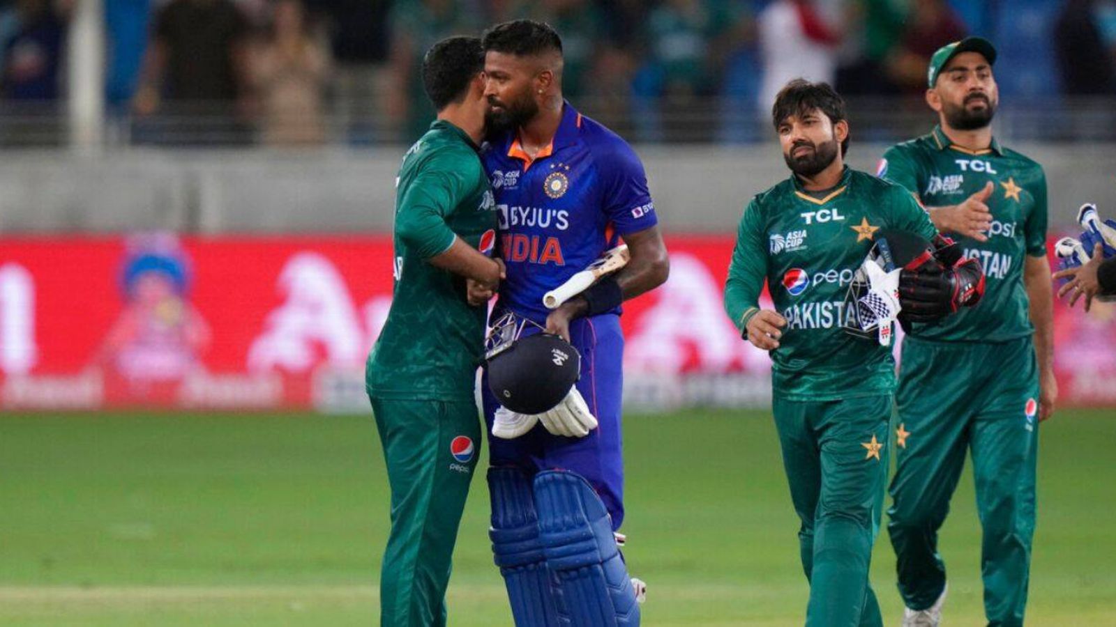 IND vs PAK Cricket: पाकिस्तान जाकर क्या मैसेज देंगे BCCI प्रेसीडेंट और उपाध्यक्ष, फिर से शुरू होगी दोनों देशों की सीरीज? IND vs PAK Cricket: पाकिस्तान जाकर क्या मैसेज देंगे BCCI प्रेसीडेंट और उपाध्यक्ष, फिर से शुरू होगी दोनों देशों की सीरीज?