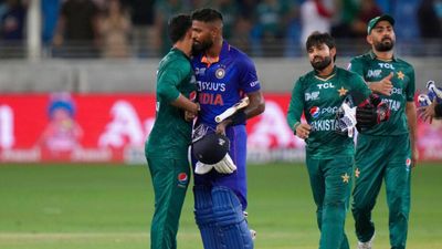IND vs PAK Cricket: पाकिस्तान जाकर क्या मैसेज देंगे BCCI प्रेसीडेंट और उपाध्यक्ष, फिर से शुरू होगी दोनों देशों की सीरीज? SportsTak Hindi