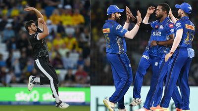 न्यूजीलैंड के खिलाफ T20I सीरीज से पहले इंग्लैंड की टीम में बदलाव, मुंबई इंडियंस के गेंदबाज को मिली जगह SportsTak Hindi