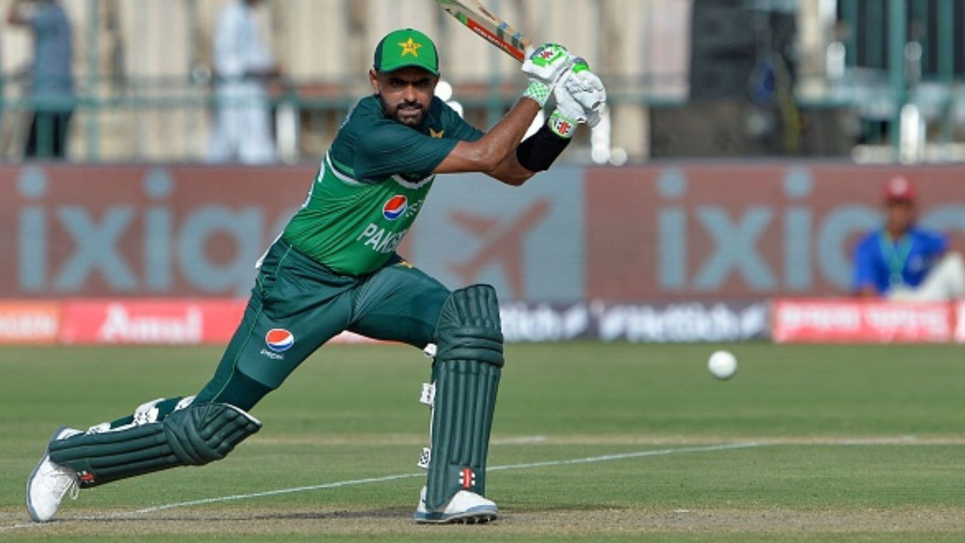 Babar Azam Century : एशिया कप के पहले मैच में गरजा बाबर आजम का बल्ला, नेपाल के खिलाफ जड़ा ऐतिहासिक शतक 