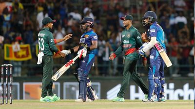 SL vs BAN : एशिया कप में श्रीलंका ने किया जीत से आगाज, पथिराना और तीक्षणा के आगे बांग्लादेश ने टेके घुटने SportsTak Hindi