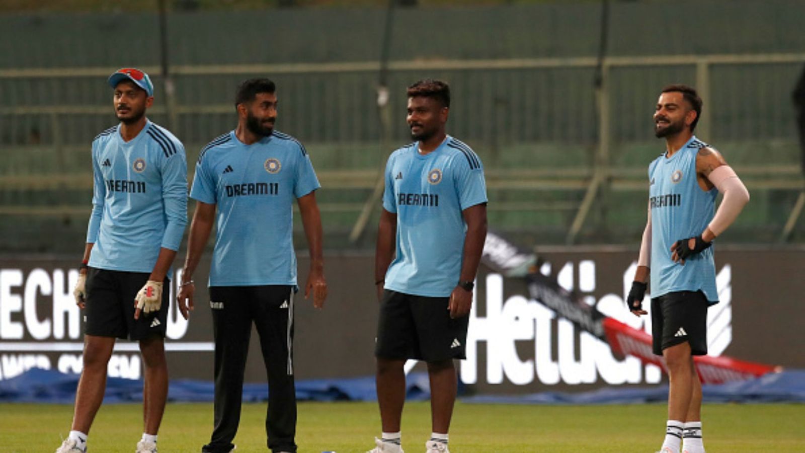Asia Cup 2023: सुपर 4 के लिए भारतीय टीम के साथ जुड़े जसप्रीत बुमराह, भारत- पाक मुकाबले में करेंगे गेंदबाजी Asia Cup 2023: सुपर 4 के लिए भारतीय टीम के साथ जुड़े जसप्रीत बुमराह, भारत- पाक मुकाबले में करेंगे गेंदबाजी