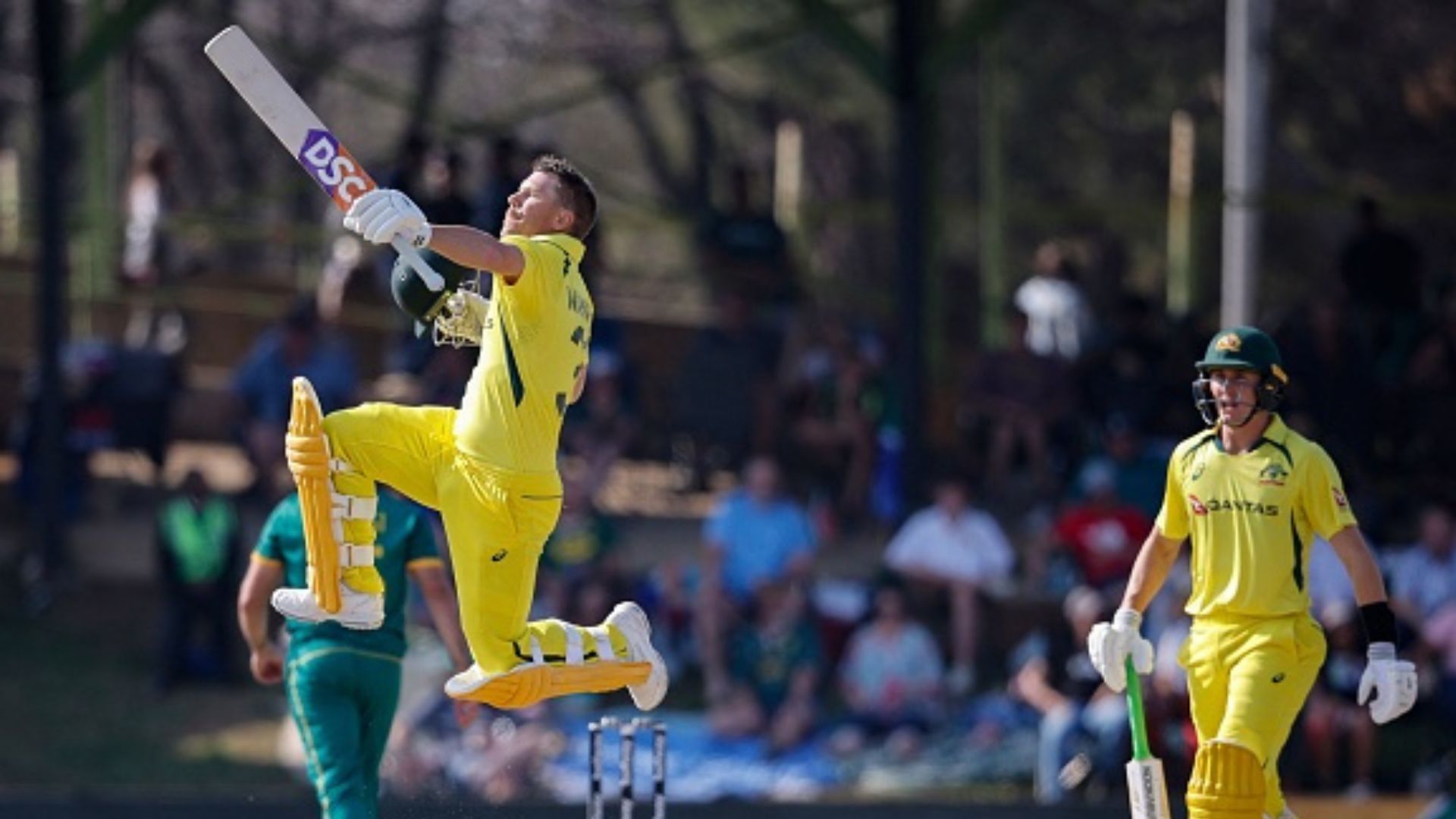 David Warner : सचिन तेंदुलकर को पछाड़ डेविड वॉर्नर ने बनाया वर्ल्ड रिकॉर्ड, साउथ अफ्रीका के खिलाफ शतक से किया करिश्मा