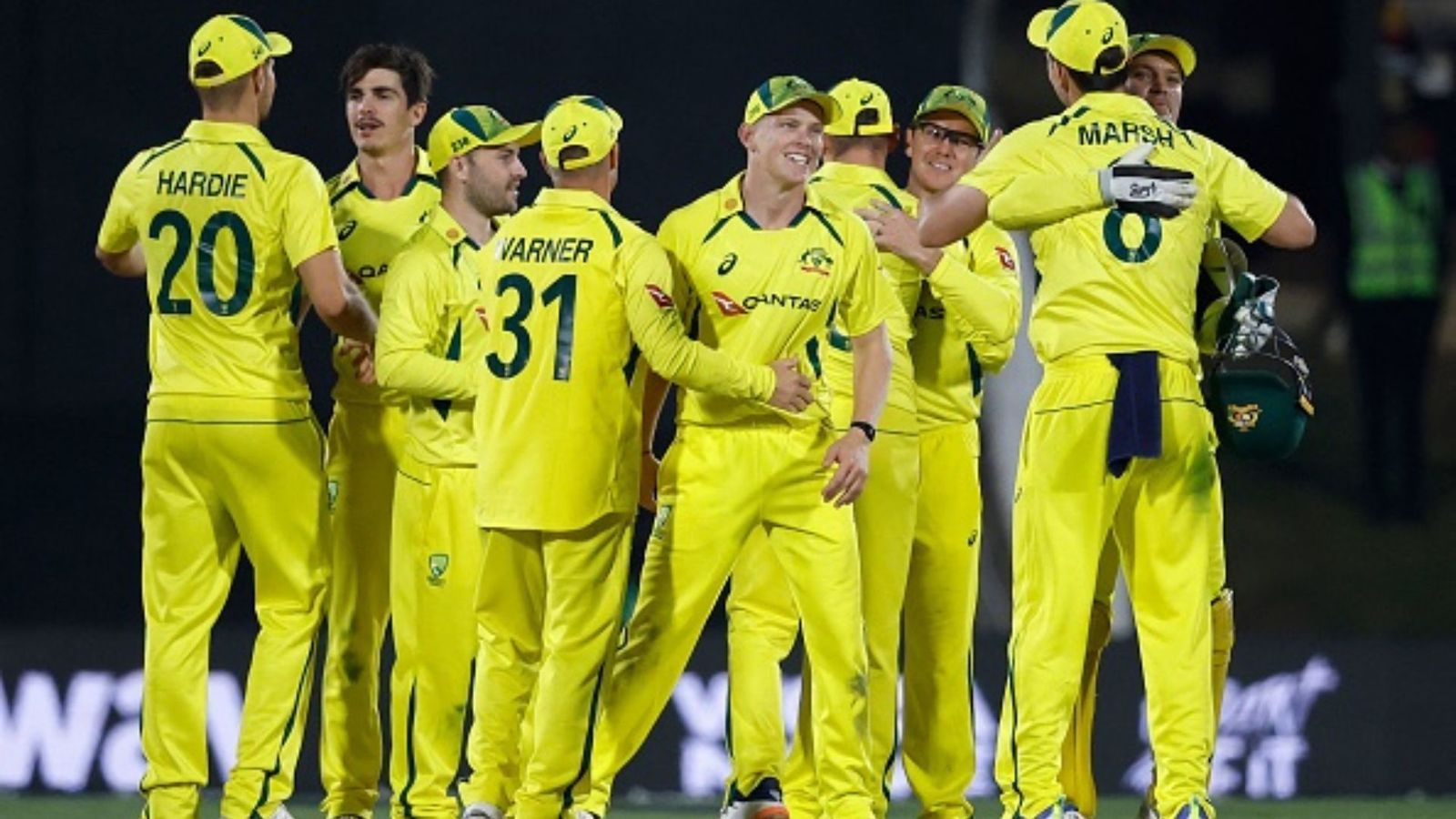 वॉर्नर- लाबुशेन की शतकों की बदौलत AUS ने जीता दूसरा वनडे, SA को 123 रनों से दी शिकस्त, ODI रैंकिंग में बनी नंबर 1 टीम वॉर्नर- लाबुशेन की शतकों की बदौलत AUS ने जीता दूसरा वनडे, SA को 123 रनों से दी शिकस्त, ODI रैंकिंग में बनी नंबर 1 टीम