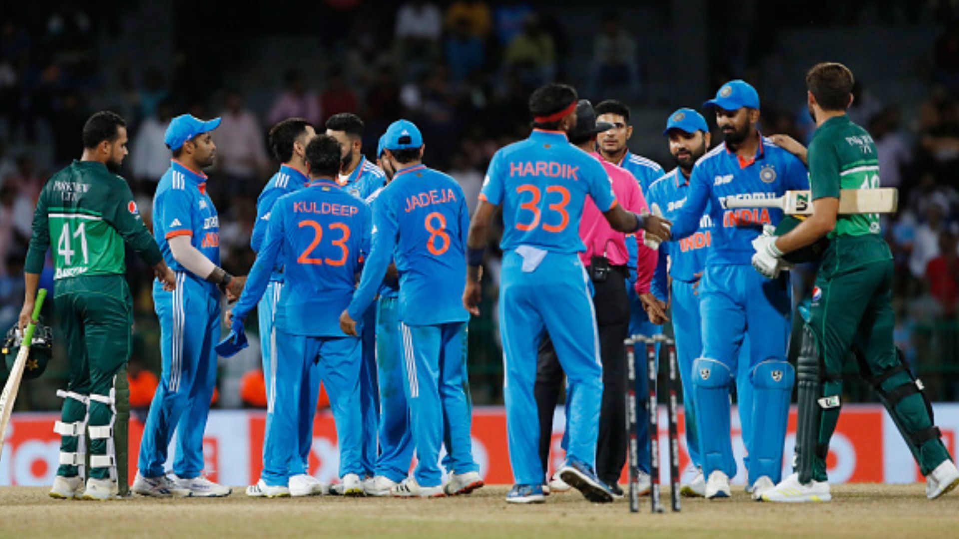IND vs PAK : भारत के सामने 228 रनों की हार से पाकिस्तान की फजीहत, कोच ने क्यों कहा - ये तो गिफ्ट...