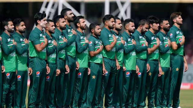 PAK vs SL: पाकिस्तानी टीम में उथलपुथल, एक साथ 5 खिलाड़ी बदले, PoK में जन्मे खिलाड़ी का डेब्यू, देखिए प्लेइंग इलेवन PAK vs SL: पाकिस्तानी टीम में उथलपुथल, एक साथ 5 खिलाड़ी बदले, PoK में जन्मे खिलाड़ी का डेब्यू, देखिए प्लेइंग इलेवन