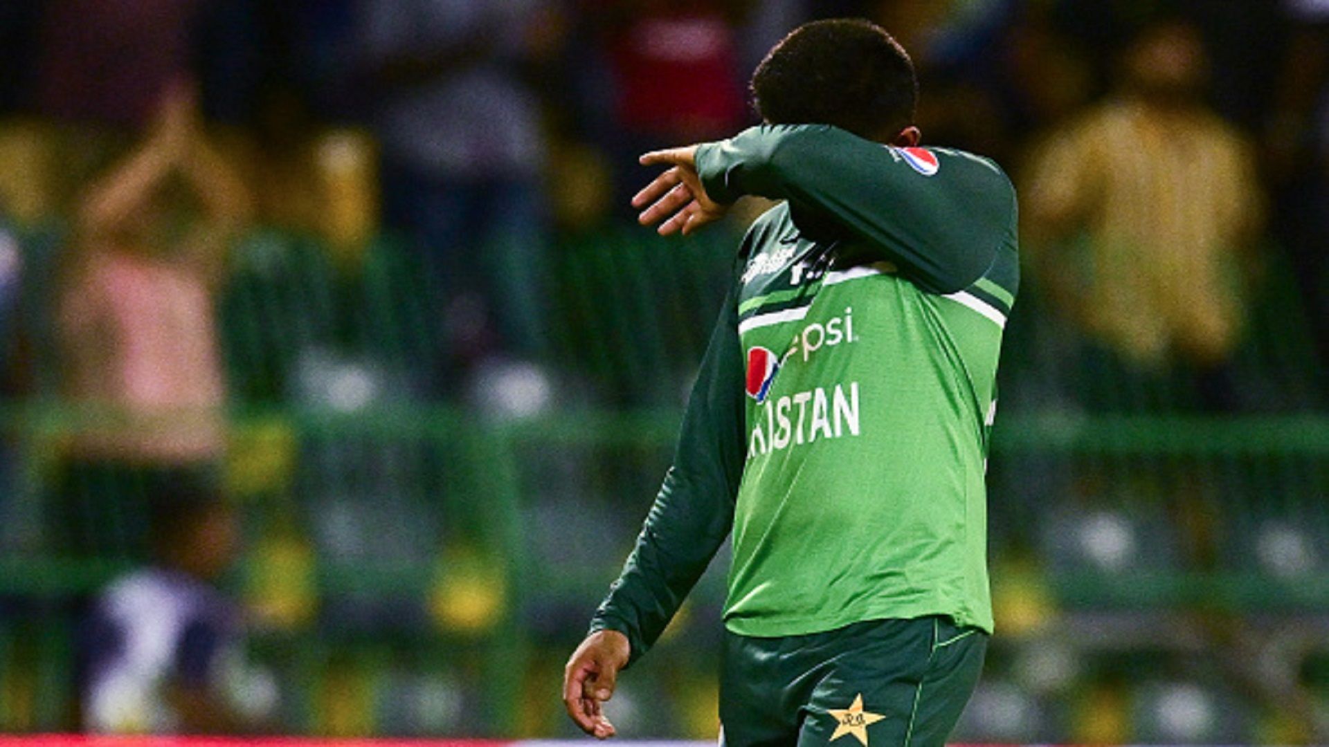 Asia Cup: बाबर आजम की पाकिस्‍तानी टीम धड़ाम से गिरी, एक हार से 3 जगह लगी 'चोट'!  
