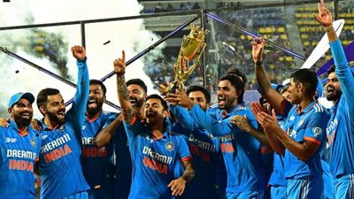 IND vs SL : एशिया कप फाइनल में श्रीलंका के नाम सबसे खराब रिकॉर्ड, 10 विकेट की जीत से टीम इंडिया ने बनाए ये 10 बड़े कीर्तिमान SportsTak Hindi