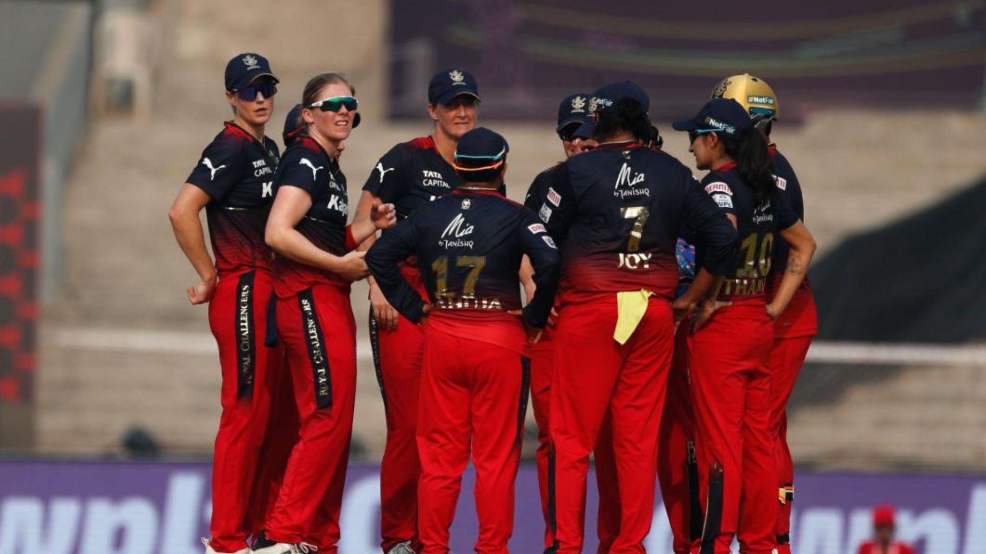 WPL 2024 से पहले आरसीबी कोचिंग स्टाफ में बदलाव, टीमों को चैंपियन बनाने के उस्ताद को बनाया जाएगा नया कोच