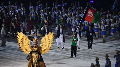 एक देश, 2 टीम...तालिबान की आंखों में आंखें डाल Asian Games में टकराएगी 17 अफगान महिला प्लेयर्स SportsTak Hindi