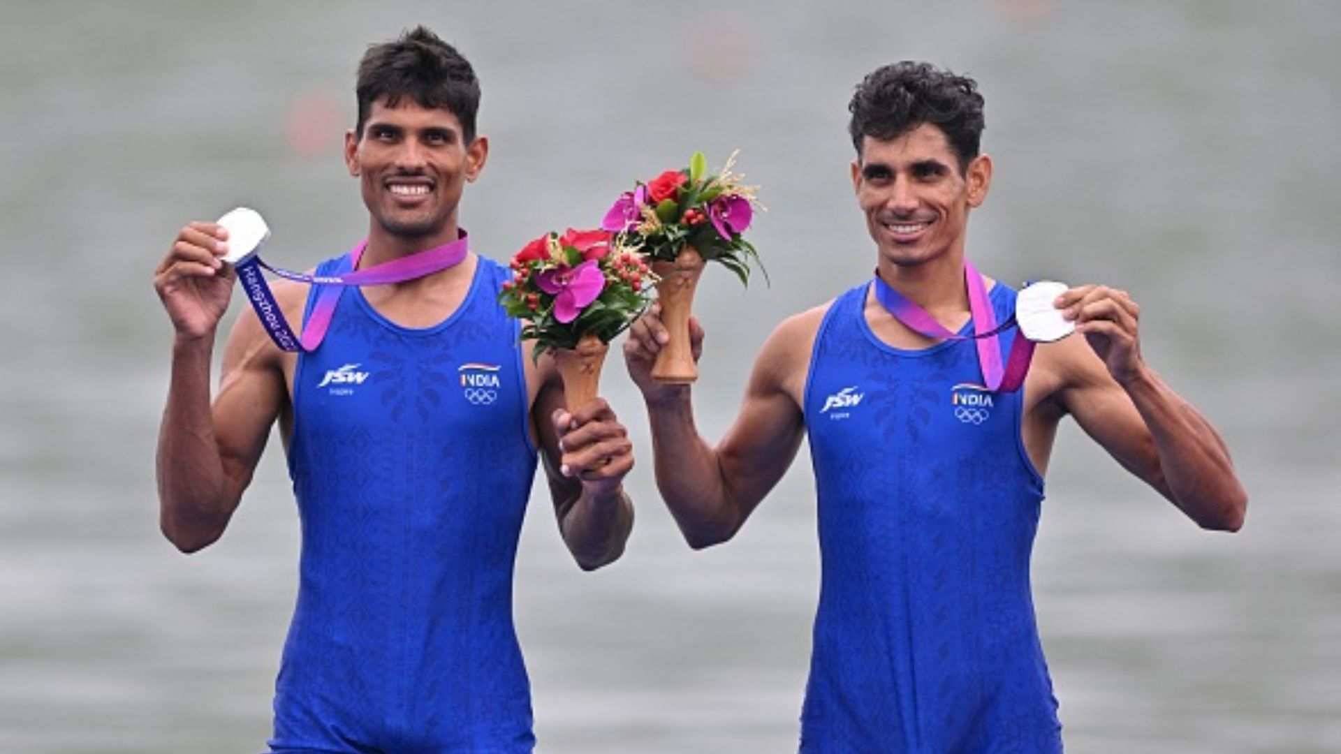 Asian Games में इन दो फौजियों ने दिलाया भारत को पहला मेडल, इस वजह से हाथ से फिसला गोल्ड, जानिए कौन हैं ये सूरमा