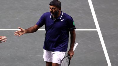 Asian Games: गोल्ड मेडल के दावेदार बोपन्ना और भांबरी पहले राउंड में ही बाहर, भारत को टेनिस में बड़ा झटका  SportsTak Hindi