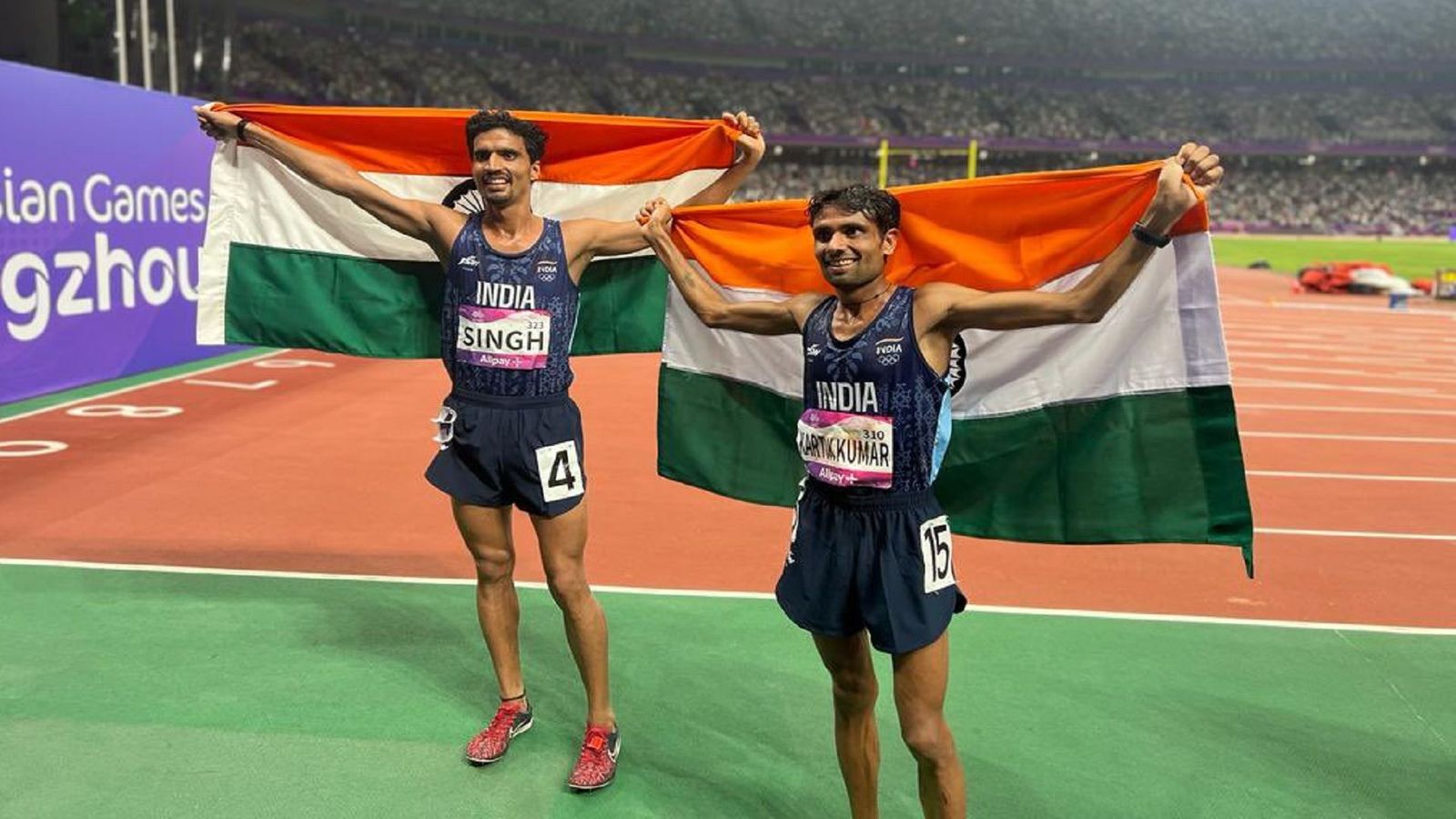 Asian games: पैर से खून बहता रहा, मगर देश के लिए गुलवीर सिंह दौड़ते रहे, चोट पहुंचाने वाले रनर को मेडल से 'जवाब' Asian games: पैर से खून बहता रहा, मगर देश के लिए गुलवीर सिंह दौड़ते रहे, चोट पहुंचाने वाले रनर को मेडल से 'जवाब'