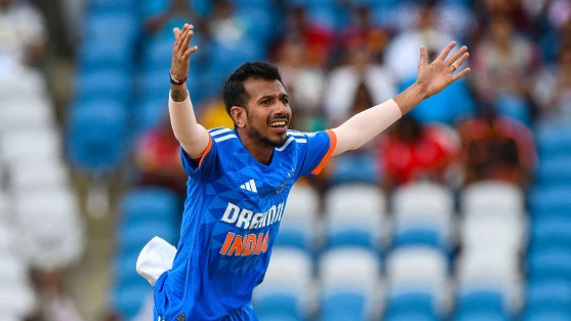 World Cup 2023 : 6700 किमी दूर चहल का छलका दर्द, टीम इंडिया से बाहर होने पर कहा - 'अब तो आदत सी है ऐसे जीने में'