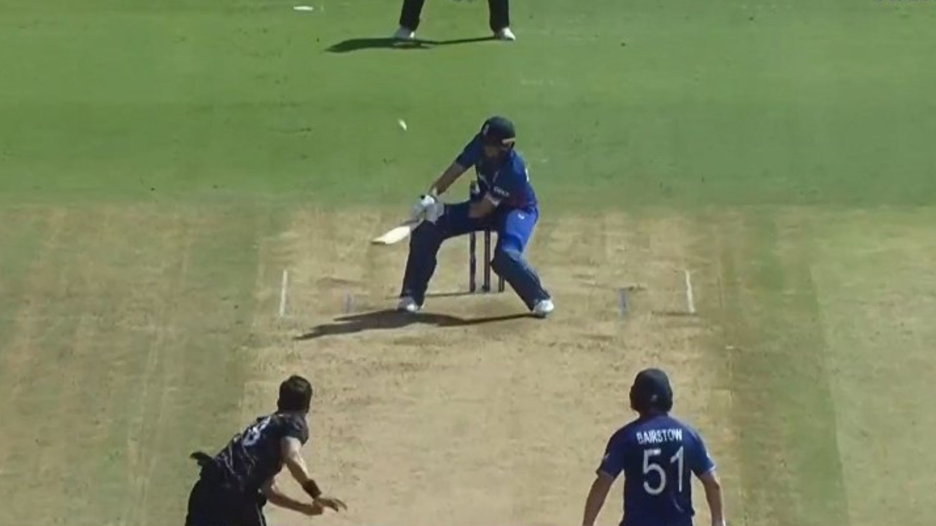  WC 2023 ENG vs NZ, Video : जो रूट के रिवर्स स्कूप 'सिक्स' को देख रवि शास्त्री ने भारतीय खिलाड़ियों को सुनाया, कहा - आप अड़ियल रवैये से...
