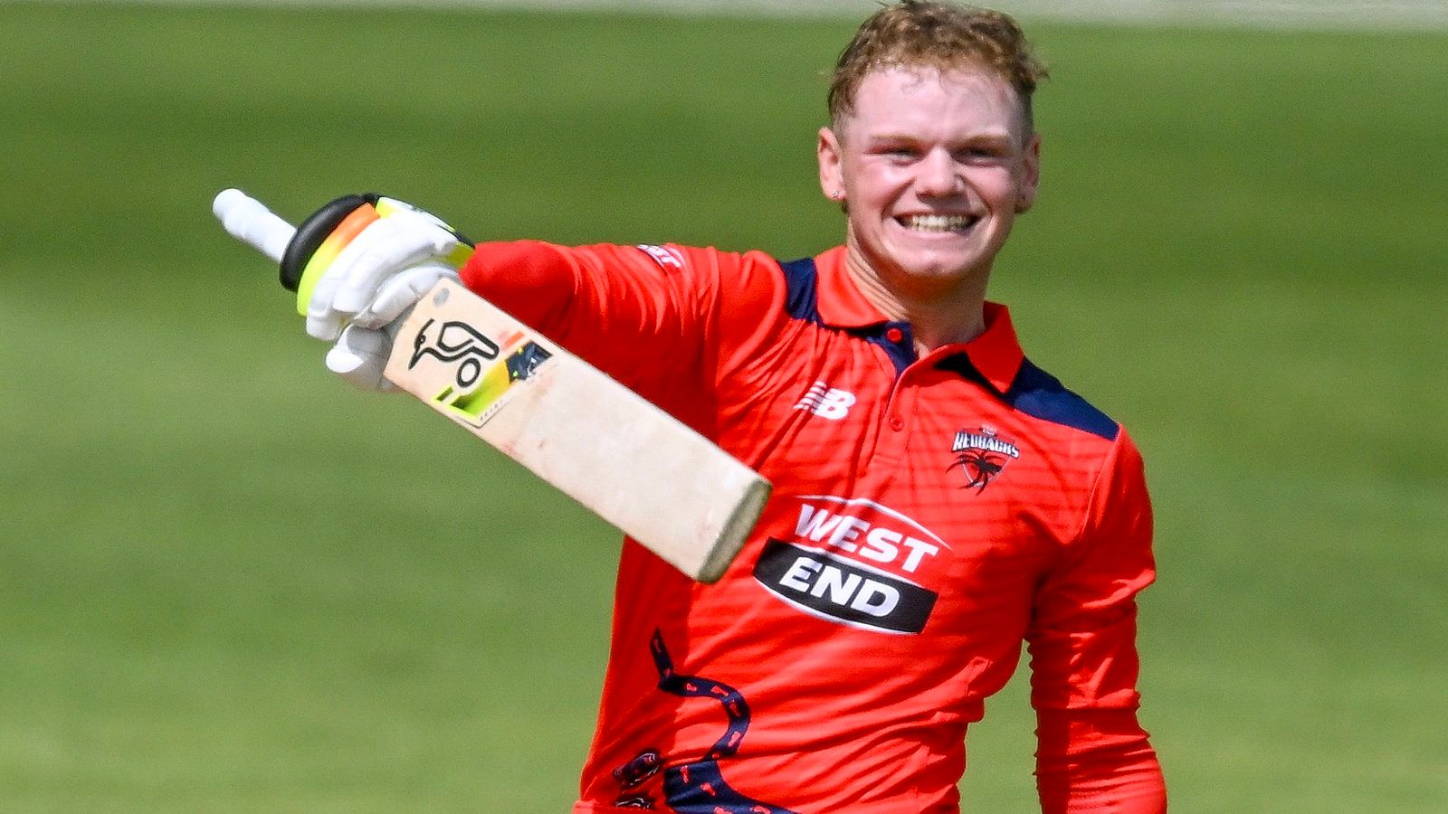 10 चौके, 13 छक्के, ऑस्ट्रेलियाई बल्लेबाज ने 29 गेंदों में ठोका तूफानी शतक, वर्ल्ड रिकॉर्ड भी ध्वस्त 10 चौके, 13 छक्के, ऑस्ट्रेलियाई बल्लेबाज ने 29 गेंदों में ठोका तूफानी शतक, वर्ल्ड रिकॉर्ड भी ध्वस्त