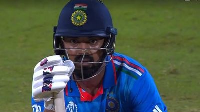 केएल राहुल टीम को जिताकर भी हो गए निराश, गलती से खेला ऐसा शॉट जिससे टूटा शतक का सपना, बोले- मैं तो... केएल राहुल