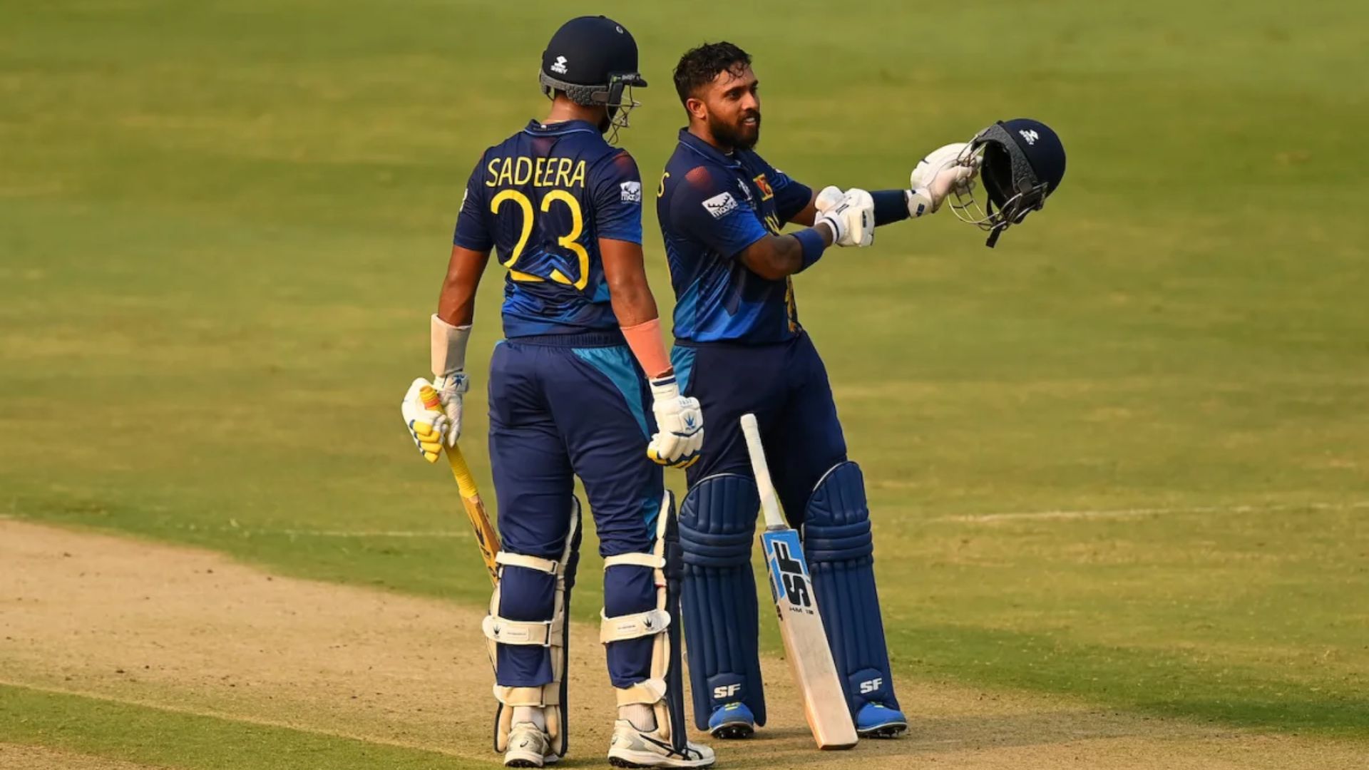 PAK vs SL: पाकिस्तान के खिलाफ ठोका वर्ल्ड कप का सबसे तेज शतक, श्रीलंकाई बल्लेबाज को अब जाना पड़ा अस्पताल