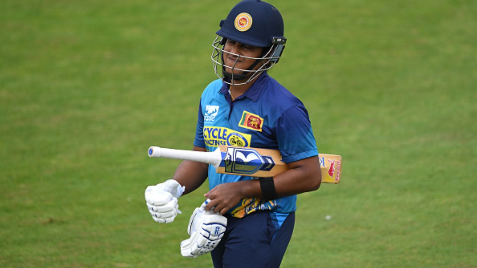 24 मैच में 870 रन ठोकने और न्यूजीलैंड-इंग्लैंड को फोड़ने के बाद भी जिसे नहीं मिली टीम, उसे अब बड़ी टी20 लीग ने दिया मौका 24 मैच में 870 रन ठोकने और न्यूजीलैंड-इंग्लैंड को फोड़ने के बाद भी जिसे नहीं मिली टीम, उसे अब बड़ी टी20 लीग ने दिया मौका