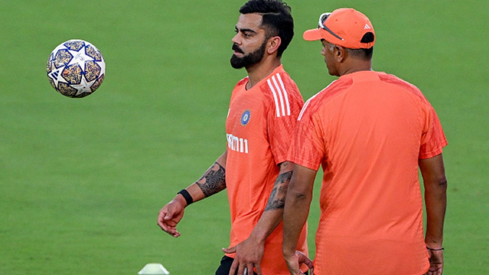 IND vs PAK मैच में बनेंगे ये 3 बड़े रिकॉर्ड! दिल थामकर कीजिए इंतजार IND vs PAK मैच में बनेंगे ये 3 बड़े रिकॉर्ड! दिल थामकर कीजिए इंतजार