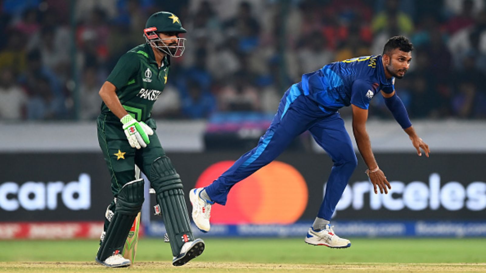 World Cup 2023 से बाहर हुए श्रीलंका के कप्तान दसुन शनाका, पाकिस्तान के खिलाफ मैच से हुआ तगड़ा नुकसान World Cup 2023 से बाहर हुए श्रीलंका के कप्तान दसुन शनाका, पाकिस्तान के खिलाफ मैच से हुआ तगड़ा नुकसान