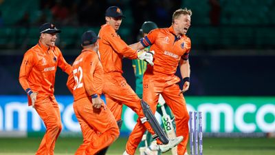 SA vs NED: वर्ल्ड कप 2023 का सबसे बड़ा धमाका, 14वें नंबर की टीम नेदरलैंड्स ने साउथ अफ्रीका को पीटकर मचाया तहलका नेदरलैंड्स क्रिकेट टीम