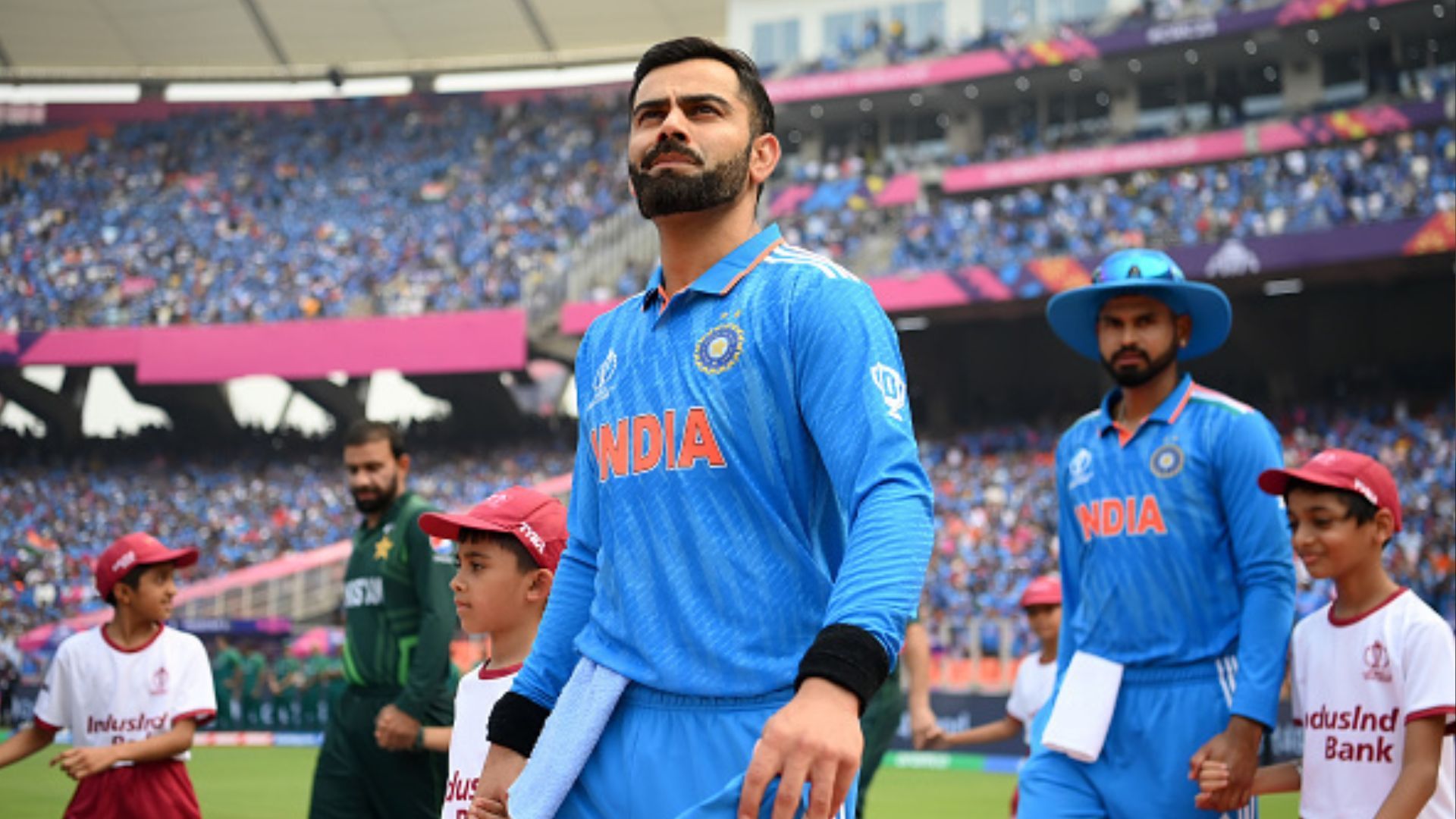 IND vs BAN: 'मैदान पर उतरते ही वो मुझे स्लेज करने लगता है', बांग्लादेशी खिलाड़ी को सता रहा है विराट कोहली का डर