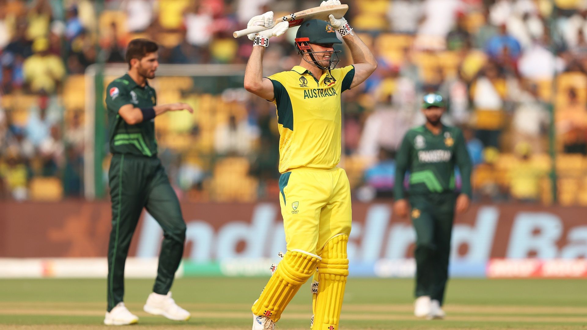 AUS vs PAK: ड्रेसिंग रूम में खुद को मार-मार कर चोट पहुंचाने वाले ने अब पाकिस्‍तान को पीटा, बर्थडे पर ठोका तूफानी शतक