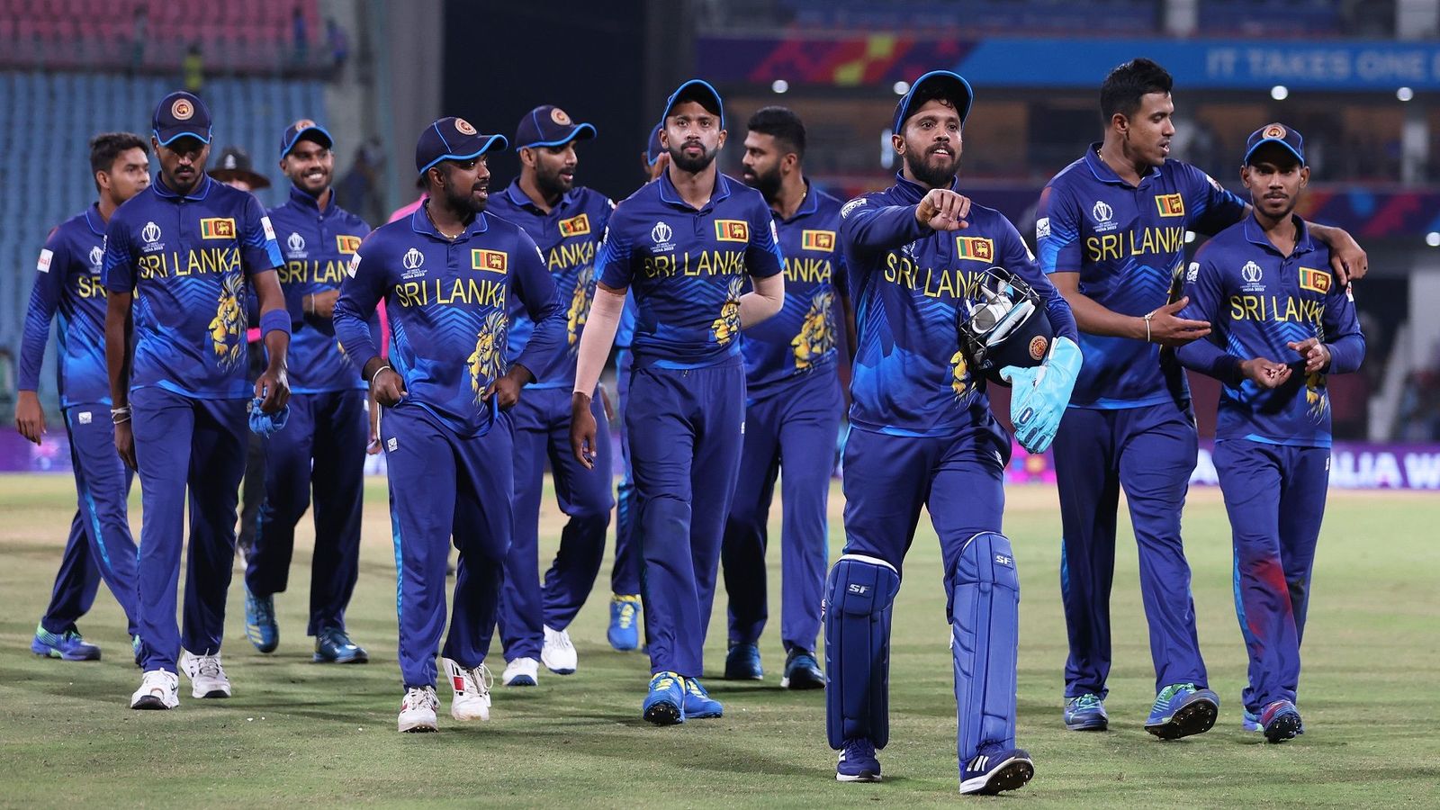 NED vs SL: नेदरलैंड्स ने चुनी पहले बल्लेबाजी, श्रीलंका ने टीम में किए दो बदलाव, जानें दोनों की प्लेइंग XI NED vs SL: नेदरलैंड्स ने चुनी पहले बल्लेबाजी, श्रीलंका ने टीम में किए दो बदलाव, जानें दोनों की प्लेइंग XI