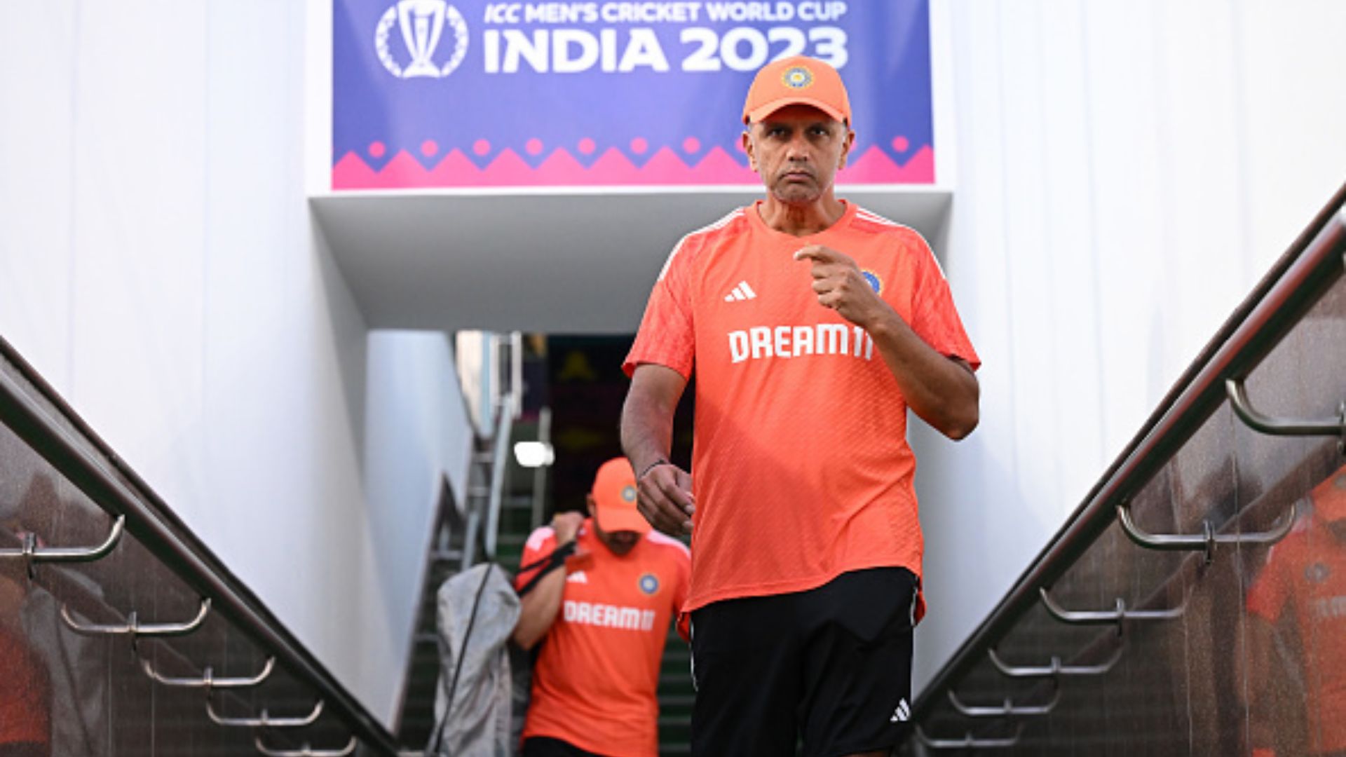 'बॉलर्स रखते ही क्यों है फिर', राहुल द्रविड़ भारत वाले मैचों की पिचों को कम रेटिंग देने पर भड़के, ICC को जमकर सुनाई खरी-खोटी