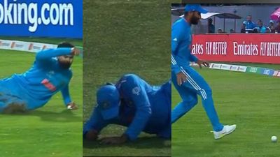 IND vs NZ : रोहित शर्मा को लगी चोट तो खिलाड़ियों ने डाइव से की तौबा, धर्मशाला की आउटफील्ड से डरी टीम इंडिया, फूटा फैंस का गुस्सा! श्रेयस अय्यर, रोहित शर्मा और जसप्रीत बुमराह