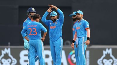 World Cup 2023: लगातार पांच मैच जीती टीम इंडिया, जानिए बचे चार मुकाबले कब, कहां और किसके खिलाफ खेलेगा भारत, ये रहा पूरा शेड्यूल भारत के पास 4 मैच और