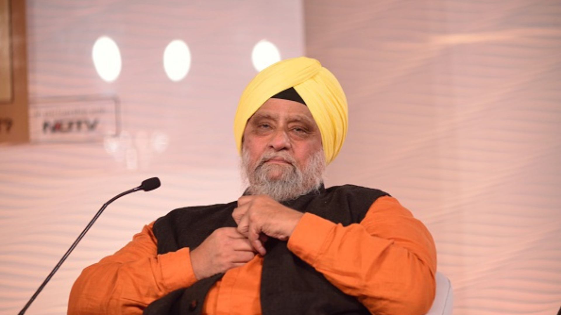 बिशन सिंह बेदी का दिल्ली में हुआ अंतिम संस्कार, कपिल देव, सहवाग समेत यह हस्तियां रही मौजूद