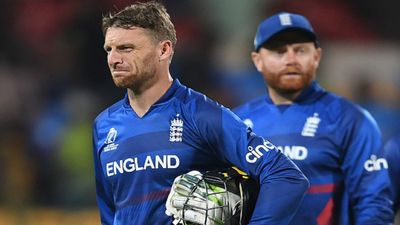 ENG vs SL: जॉस बटलर के हाथों से क्या जाने वाली है इंग्लिश टीम की कमान? कप्तानी जाने के खतरे पर आया बड़ा बयान जॉस बटलर की कप्तानी पर सवाल