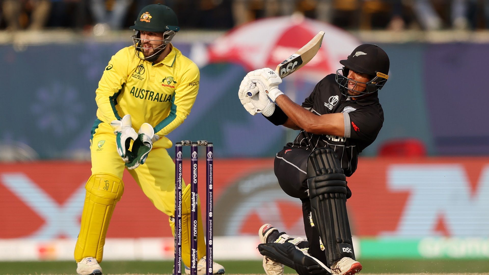 AUS vs NZ: धर्मशाला के मैदान में रनों का पहाड़ चढ़ते हुए फिसला न्यूजीलैंड, ऑस्ट्रेलिया ने 5 रन से जीता दिलों की धड़कनें रोकने वाला मैच