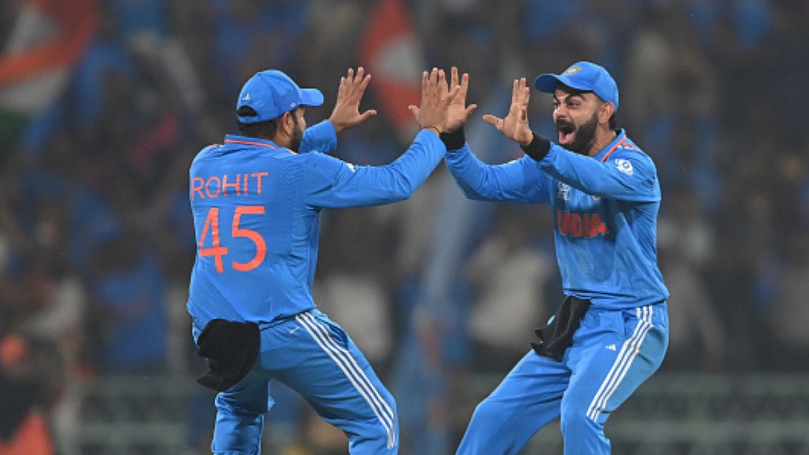 IND vs ENG : टीम इंडिया के लिए जीत का 'सिक्स' लगाने के बाद कप्तान रोहित शर्मा ने खुद की बैटिंग पर कही दिल छूने वाली बात IND vs ENG : टीम इंडिया के लिए जीत का 'सिक्स' लगाने के बाद कप्तान रोहित शर्मा ने खुद की बैटिंग पर कही दिल छूने वाली बात