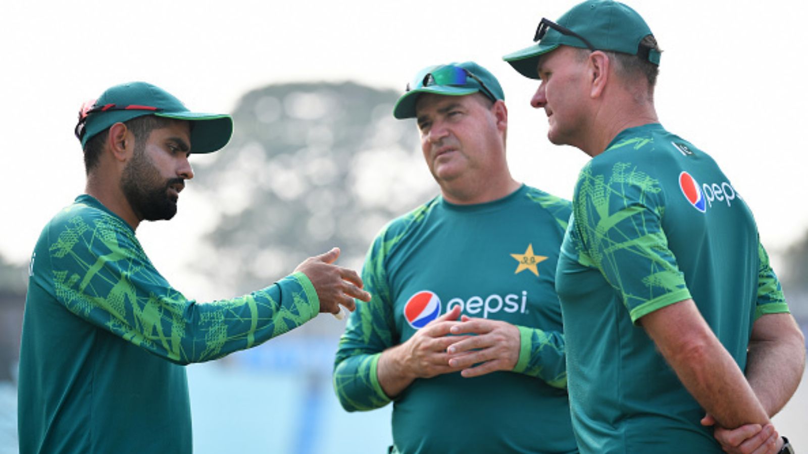 पाकिस्तानी कोच ने भारत की अनजान कंडीशन पर फोड़ा वर्ल्ड कप में नाकामी का ठीकरा, कहा- हमारा कोई भी खिलाड़ी... पाकिस्तानी कोच ने भारत की अनजान कंडीशन पर फोड़ा वर्ल्ड कप में नाकामी का ठीकरा, कहा- हमारा कोई भी खिलाड़ी...