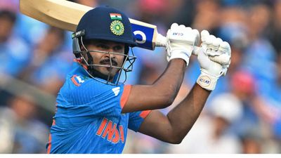 IND vs SL मैच के बाद 6 छक्के लगाने वाले बल्लेबाज पर खुलकर बोले रोहित शर्मा, कहा- वो अपने दिमाग में... अय्यर का बल्ला बोला