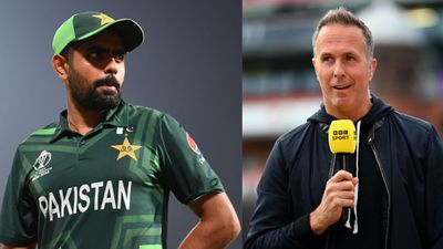 'Whatsapp चैट लीक हो या फिर कोई दे इस्तीफा...', पाकिस्तान के न्यूजीलैंड पर जीत का माइकल वॉन ने ये कैसा फ़ॉर्मूला दे डाला? बाबर आजम और माइकल वॉन