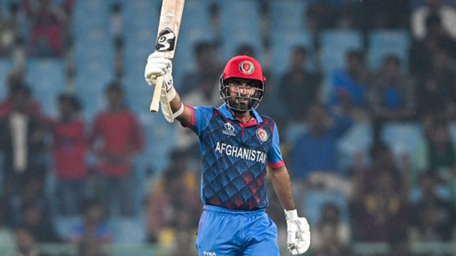 तीन महीने पहले मां के गुजरने से गमगीन अफगानी कप्तान, कहा - वर्ल्ड कप सेमीफाइनल में जाकर उनको खोने का दर्द... तीन महीने पहले मां के गुजरने से गमगीन अफगानी कप्तान, कहा - वर्ल्ड कप सेमीफाइनल में जाकर उनको खोने का दर्द...