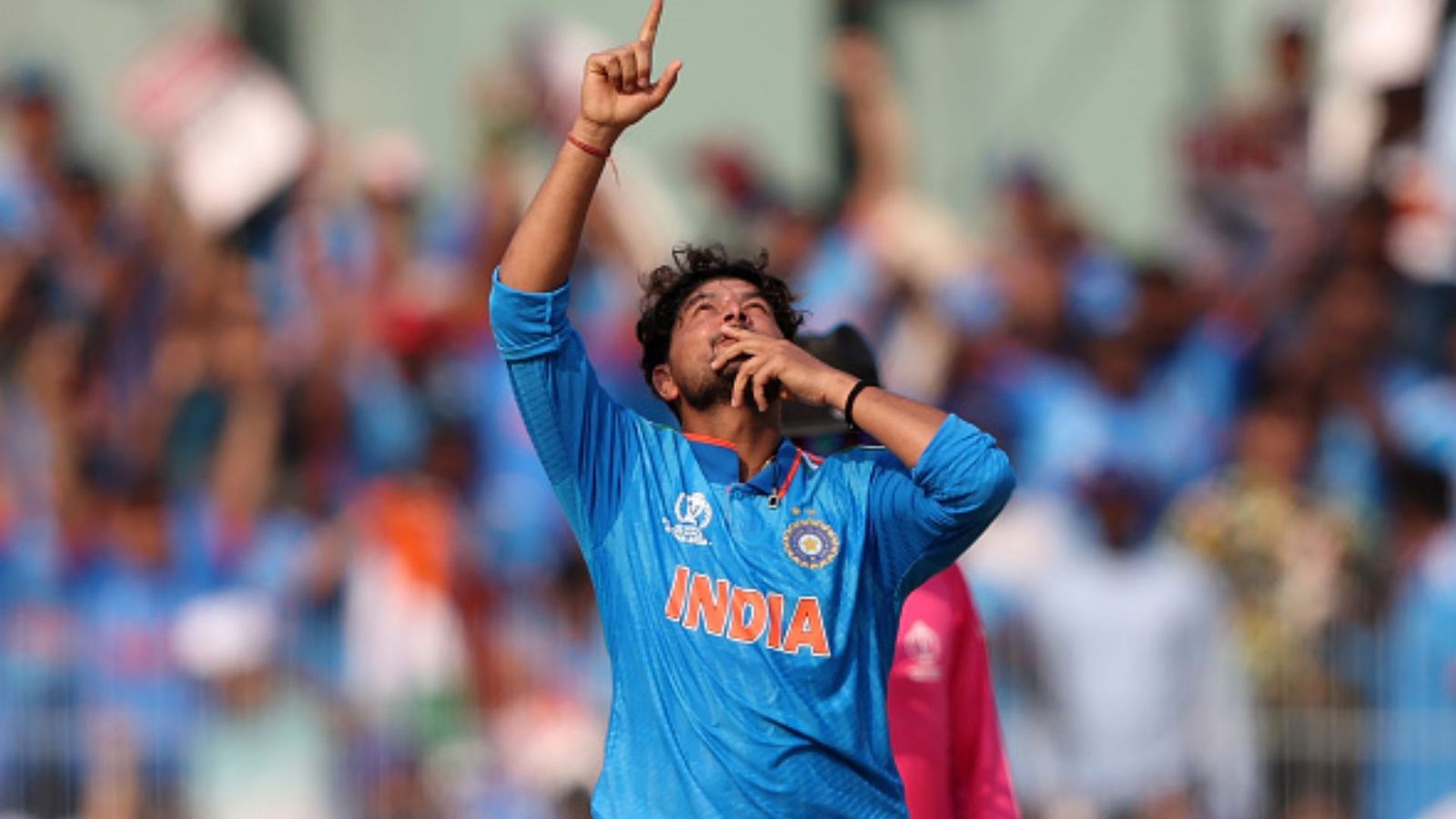 टीम में न चुने जाने पर करने चला था खुदकुशी, सचिन को गुगली फेंक बटोरी सुर्खियां, रुला देगी भारत के पहले चाइनामैन की कहानी टीम में न चुने जाने पर करने चला था खुदकुशी, सचिन को गुगली फेंक बटोरी सुर्खियां, रुला देगी भारत के पहले चाइनामैन की कहानी